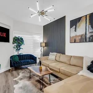 https://lavish-home-on-scenic-mountain-king-bed.niagara-fallshotels.com