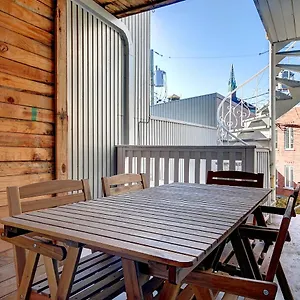 Le 323 Carnardiere Apartment